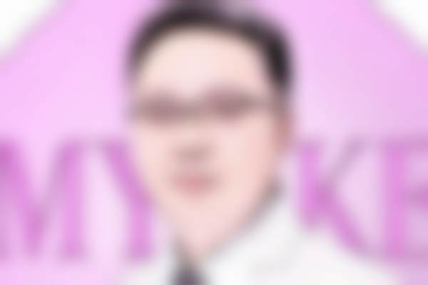 廖万斌院长:聚焦皮肤美容全维度个性化方案